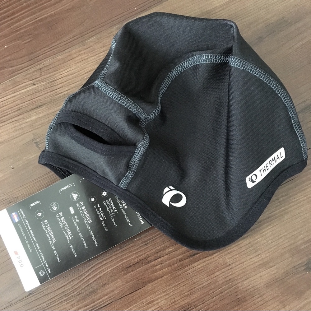 NWT! Pearl iZumi thermal cap. One size.